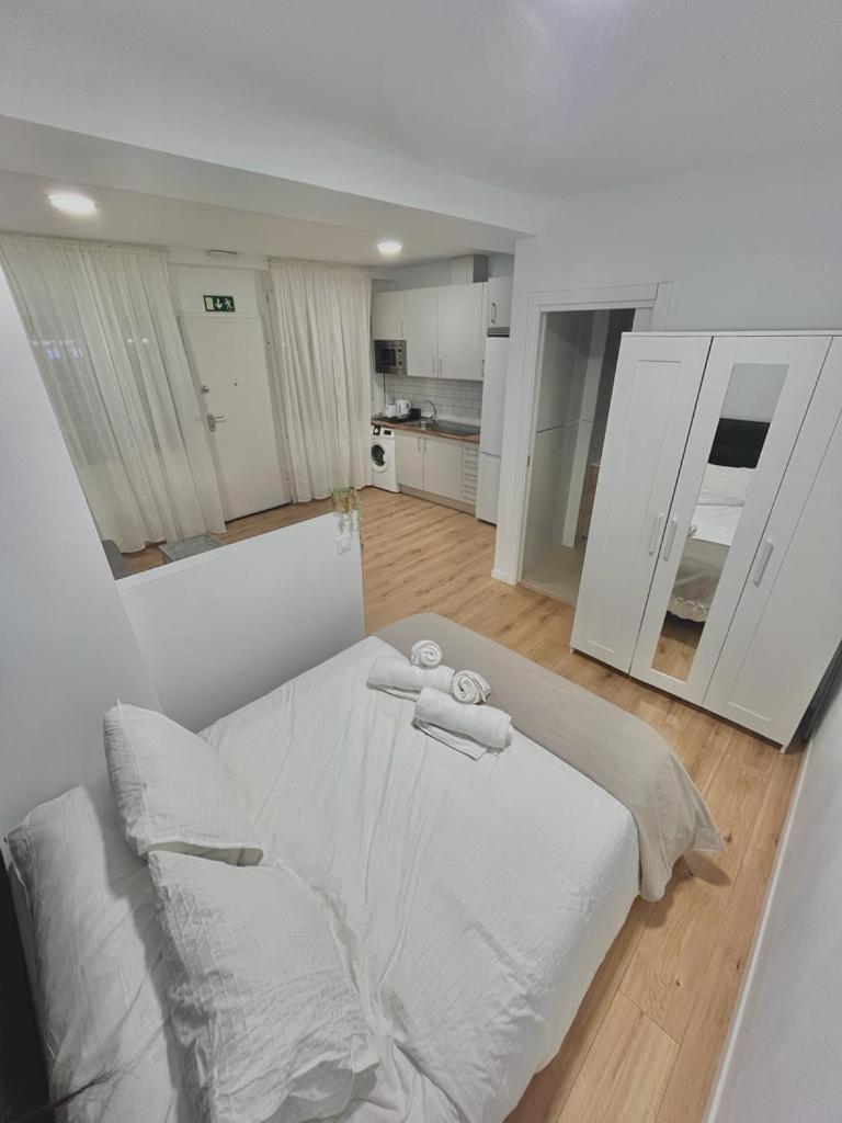 Lofts 4Towers - La Paz Lägenhet Madrid Exteriör bild